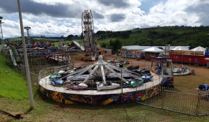 Parque de diversões no Balneário